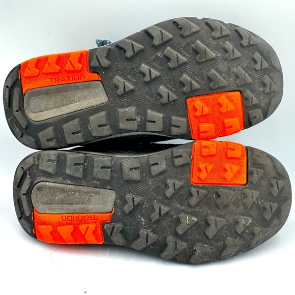Adidas Kids Sz 1.5 Terrex Trailmaker Blue and Orange Sneakers - Picture 7 of 8